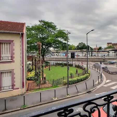 Logement Au Pied De La Gare Aulnay-sous-Bois Exterior photo